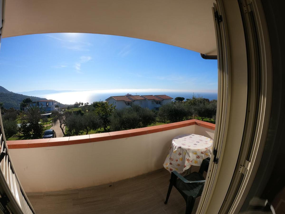 Agriturismo Seaview กาโปวาติกาโน ภายนอก รูปภาพ